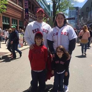 Meet your Posher, Stephanie